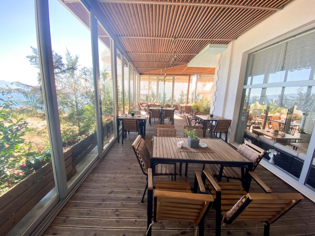 Hotel Abedini Saranda Zewnętrze zdjęcie