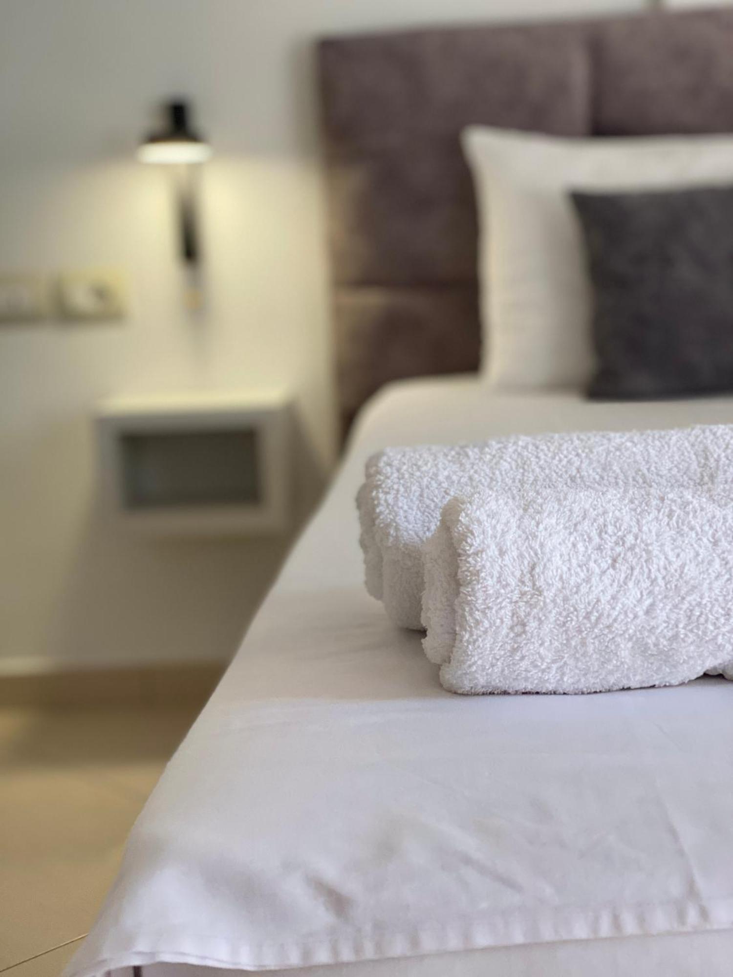 Hotel Abedini Saranda Zewnętrze zdjęcie