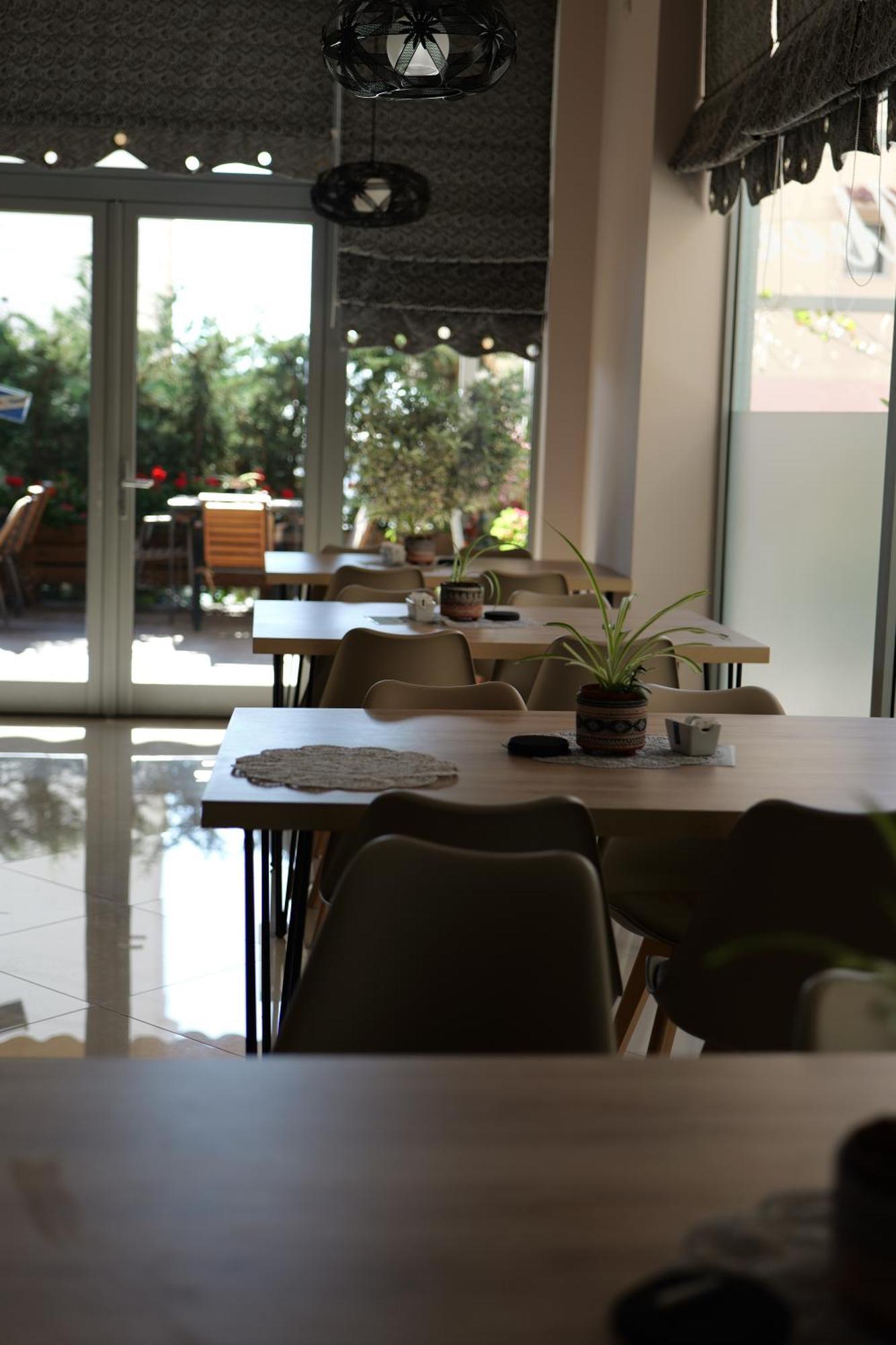 Hotel Abedini Saranda Zewnętrze zdjęcie