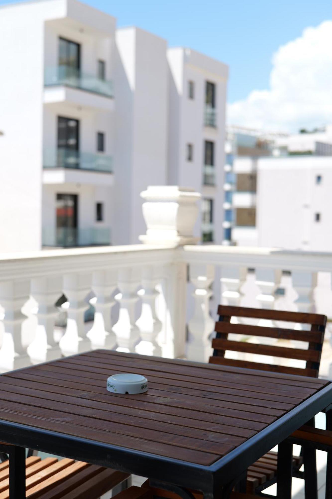 Hotel Abedini Saranda Zewnętrze zdjęcie